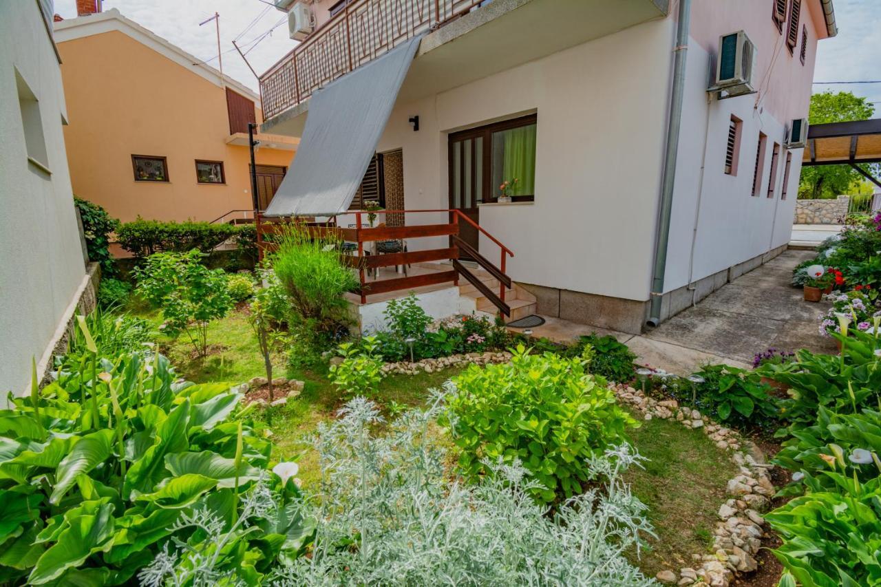 Apartments Vitorio Zadar Exterior photo